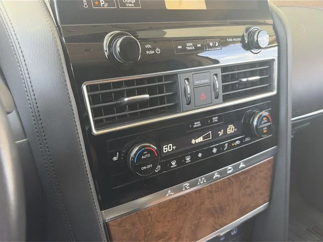 Used 2022 Black Nissan SL image 21