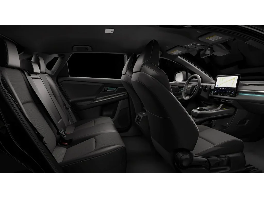 New 2026 Wind Chill Pearl Toyota XLE image 29
