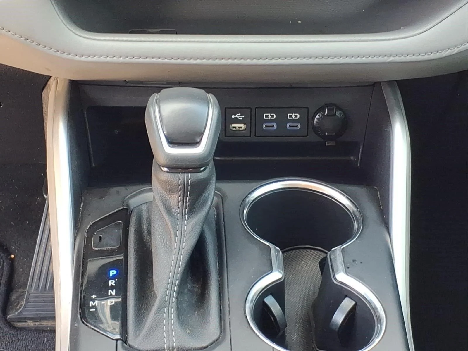Used 2022 Magnetic Gray Metallic TOYOTA SUV image 15