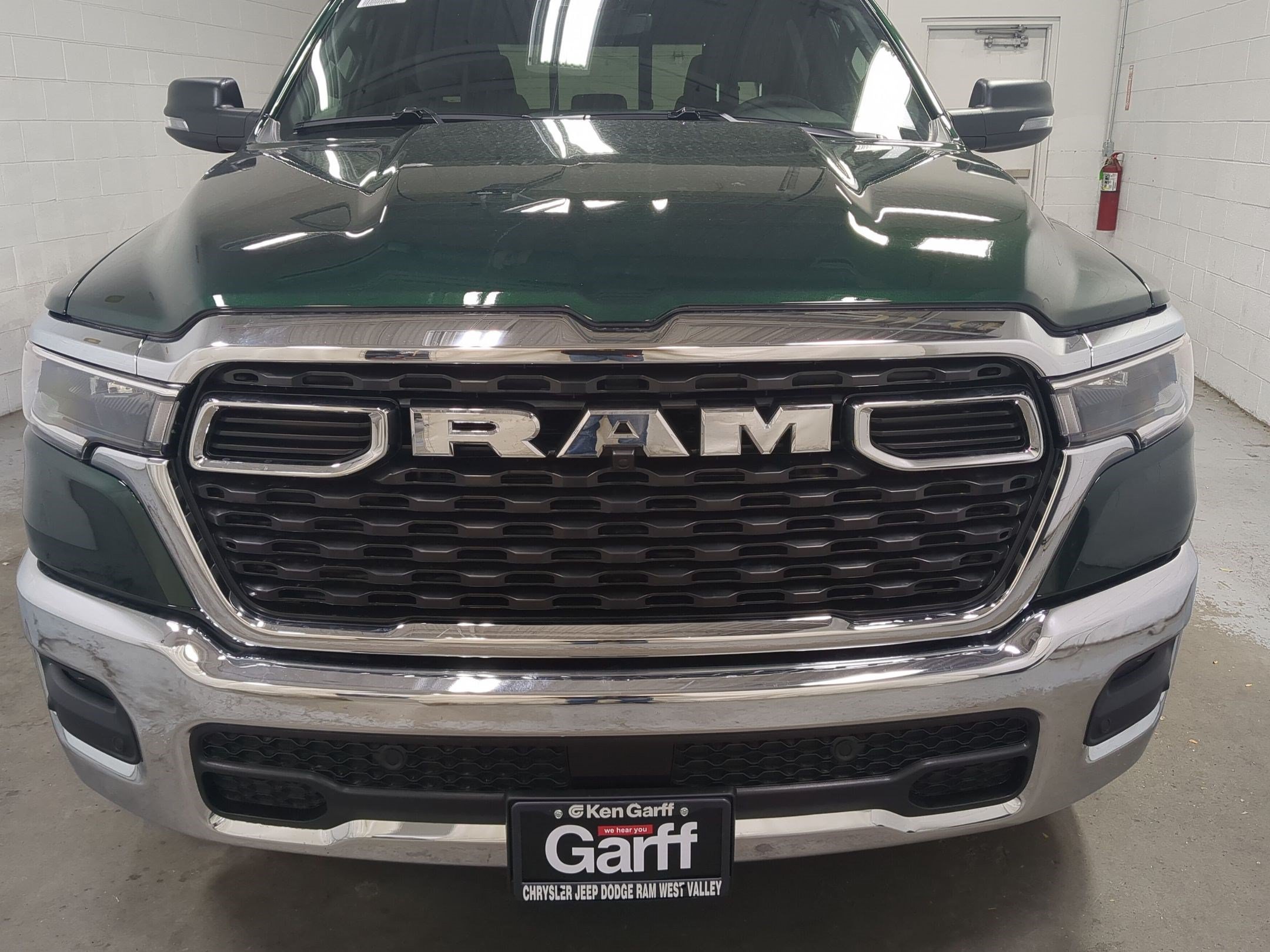 New 2026 Serrano-Green Metallic Exterior Paint RAM Big Horn image 10