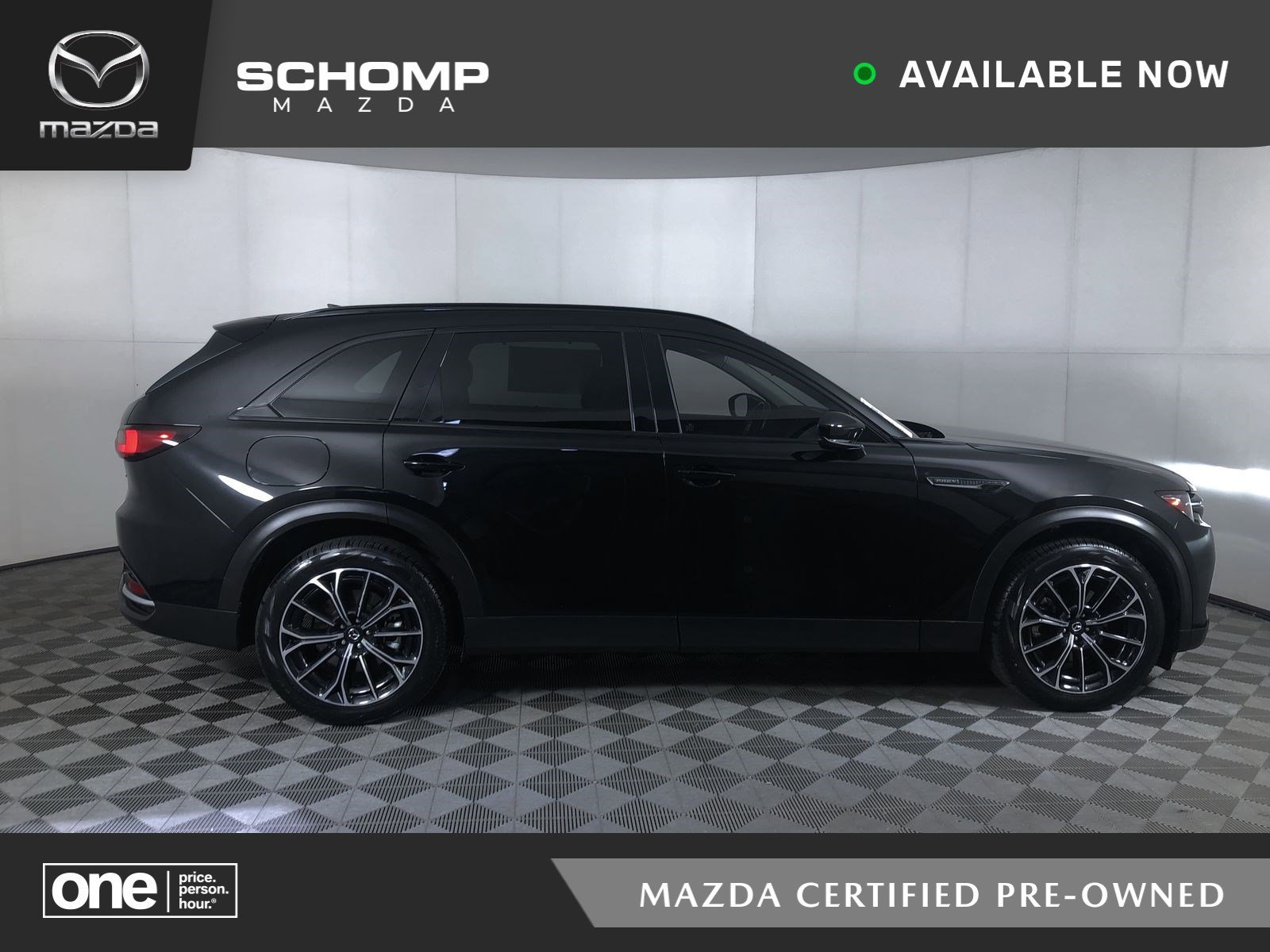 2025 Mazda CX-70 PHEV Premium Package's photo