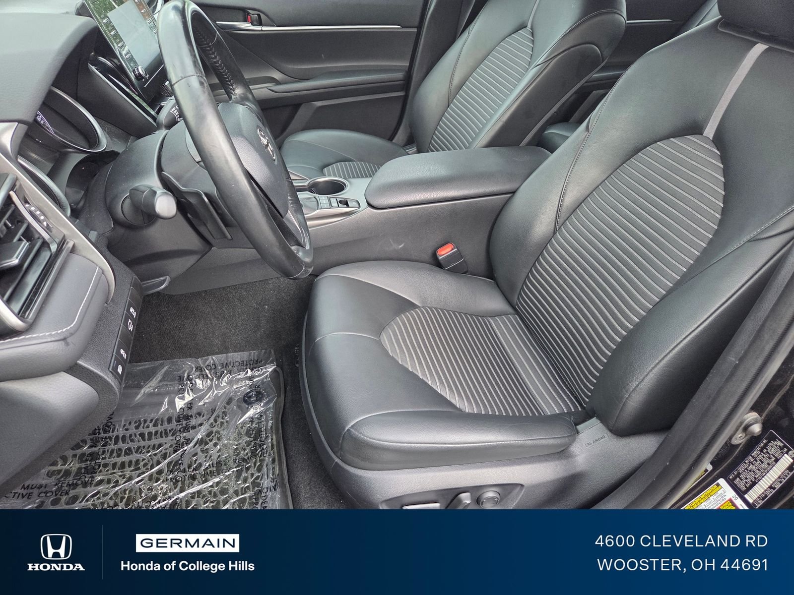 Used 2023 Midnight Black Metallic Toyota SE image 22