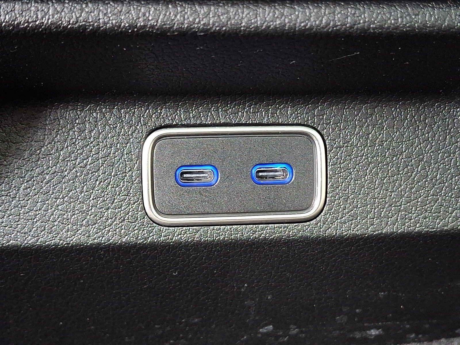 Used 2024 Twilight Blue Metallic Mercedes-Benz GLE 450e Plug-In Hybrid image 11