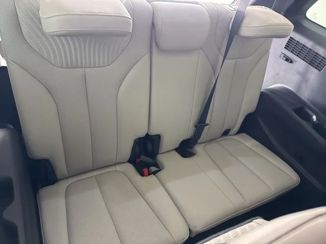 Used 2024 Red Hyundai Calligraphy image 30