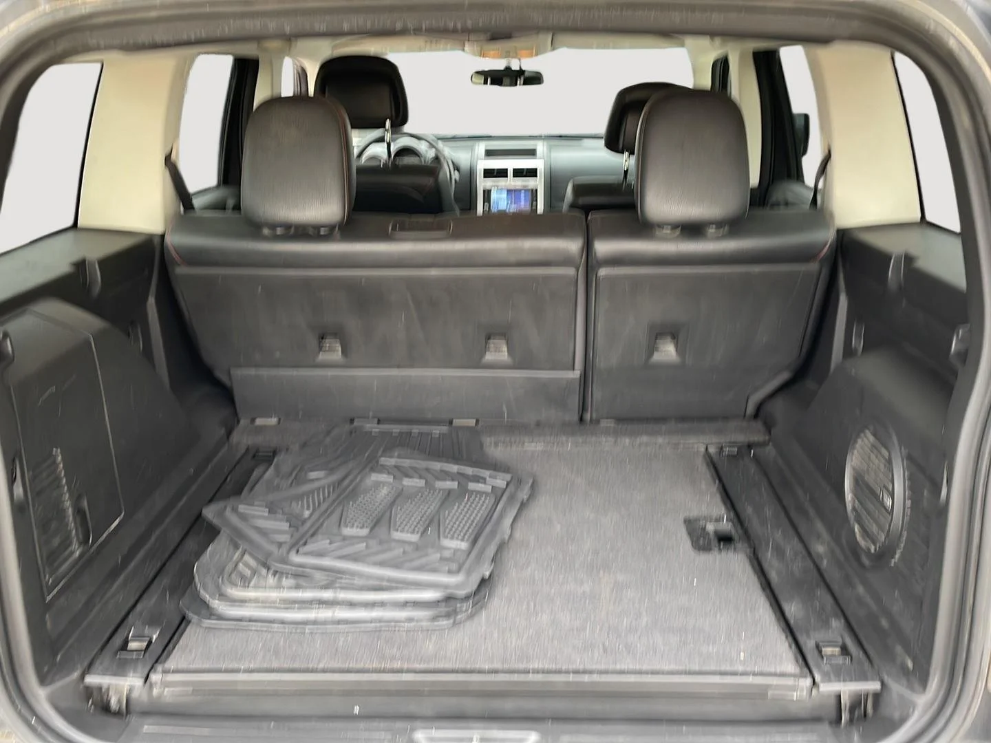 Used 2011 Dark Charcoal Pearlcoat Dodge Shock image 20