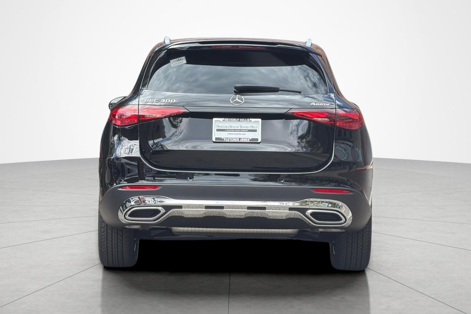 New 2026 Black Mercedes-Benz GLC 300 4MATIC® SUV image 4