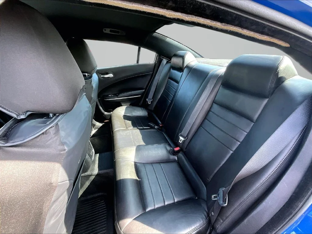 Used 2020 Blue Dodge Police image 24
