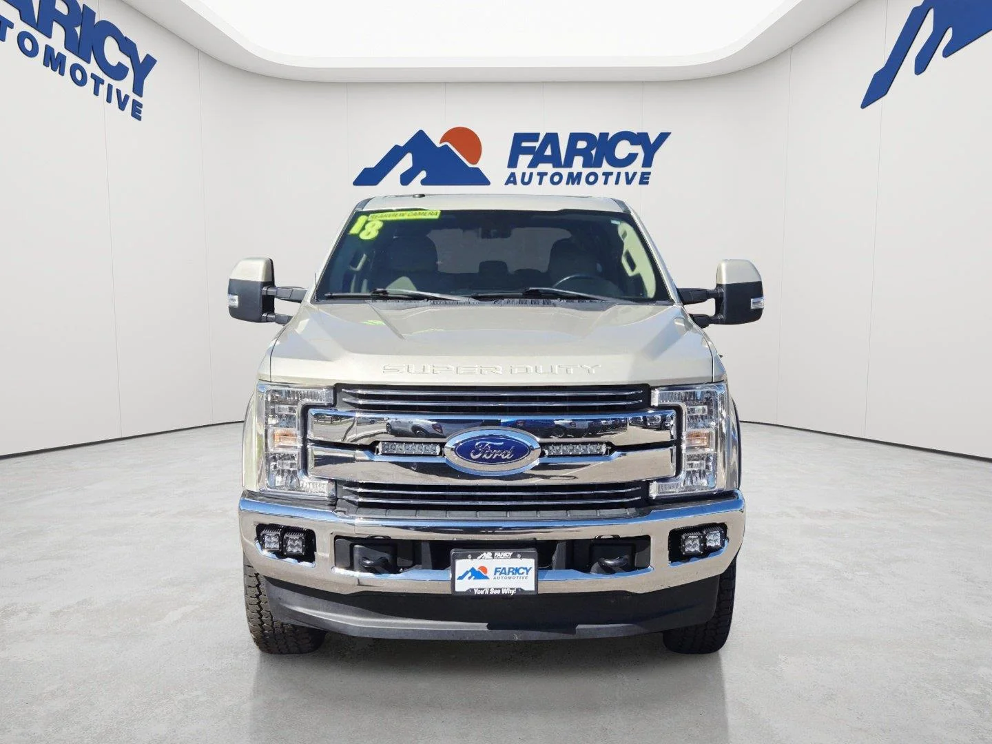 Used 2018 White Gold/Stone Gray Ford Lariat image 2