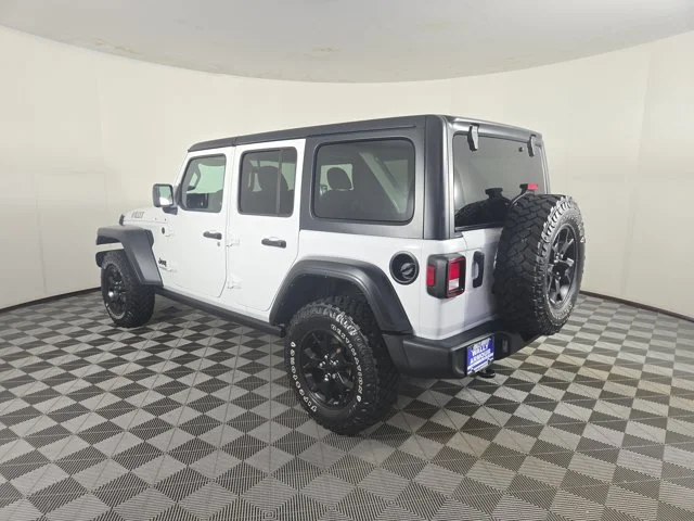 Used 2022 White Jeep Unlimited Willys image 9