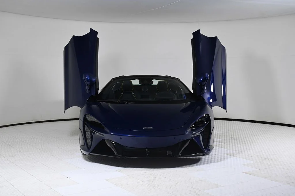 New 2026 Namaka Blue McLaren Spider image 21