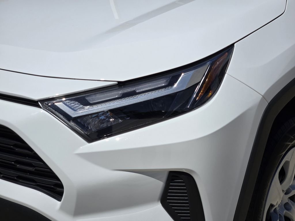 Used 2024 White Toyota LE image 5