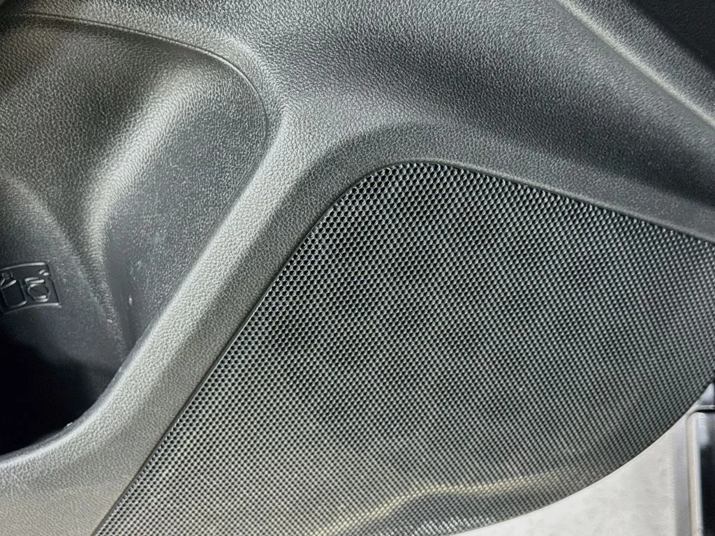Used 2018 Dark Gray Metallic Subaru 2.0i Limited image 23