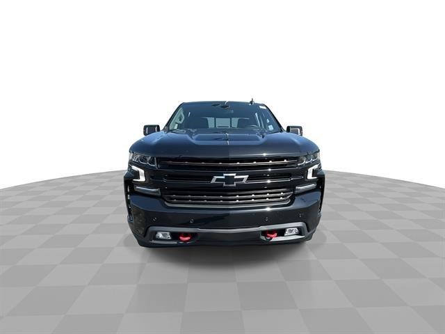 Certified Used 2022 Black Chevrolet RST image 4