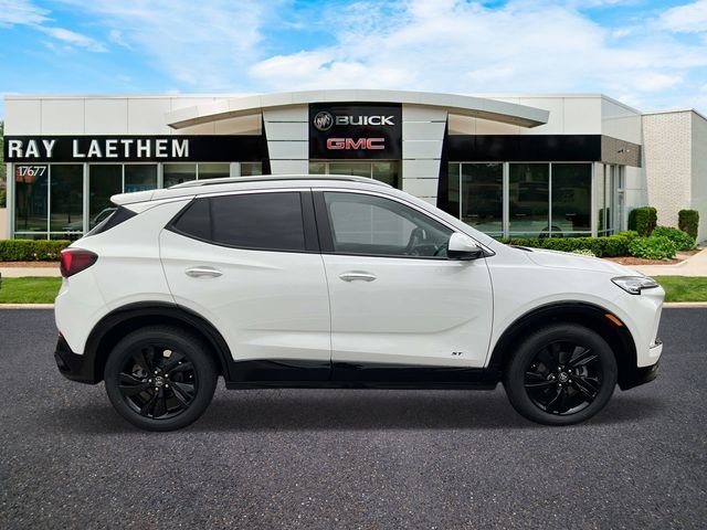 2026 Buick Encore GX Sport Touring - Photo 6
