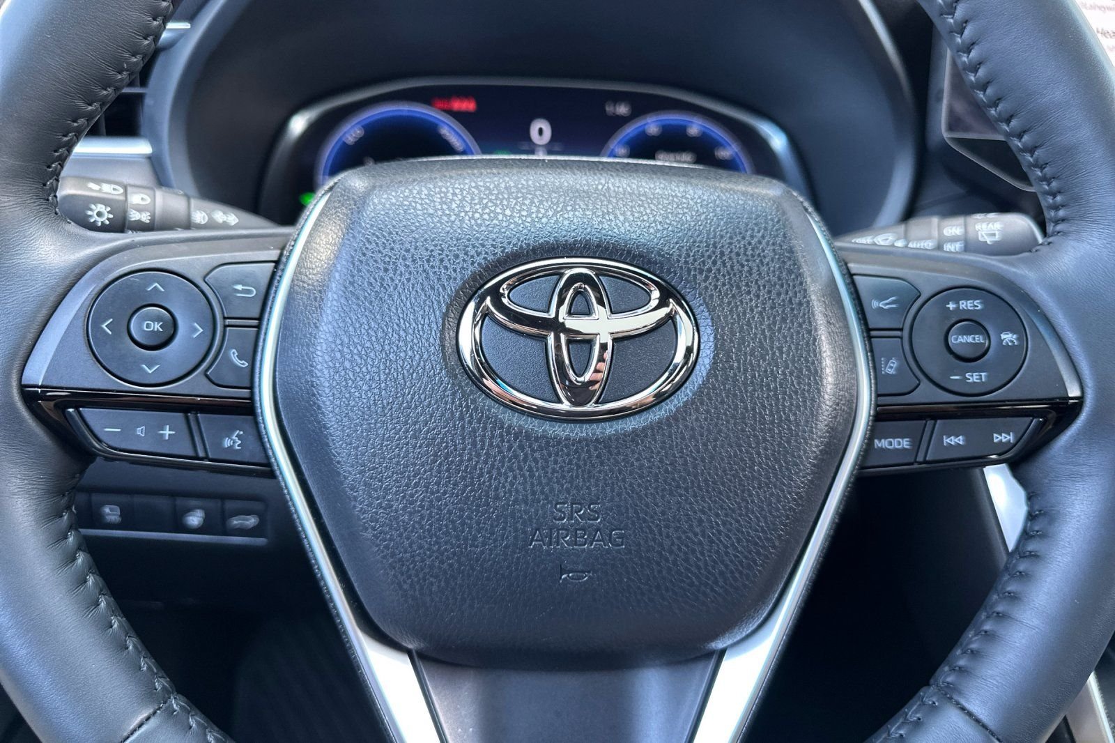Used 2024 Red Toyota Limited image 23