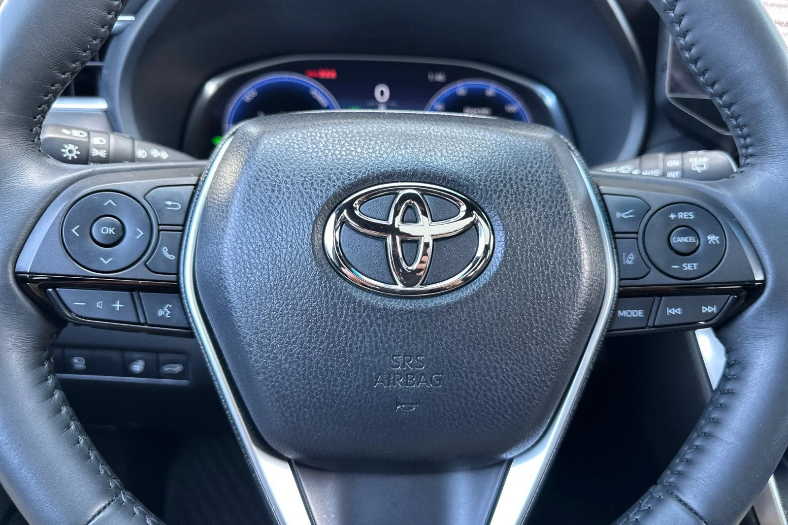 Used 2024 Red Toyota Limited image 23