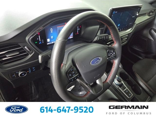 2024 Ford Escape ST-Line Select - Photo 17