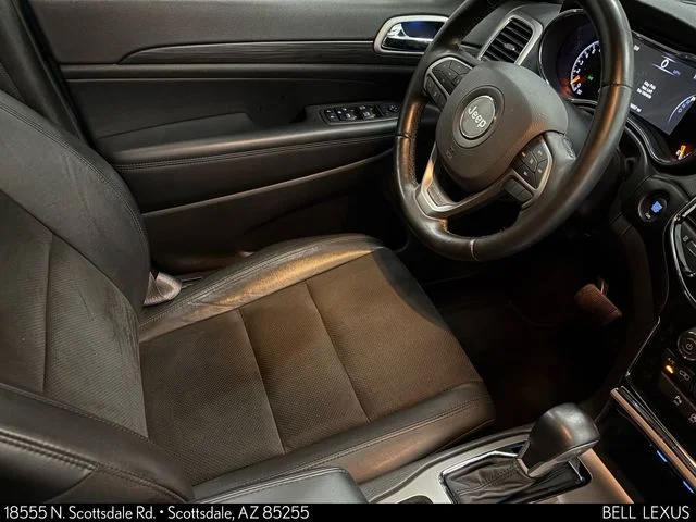 Used 2022 White Jeep Laredo X image 30