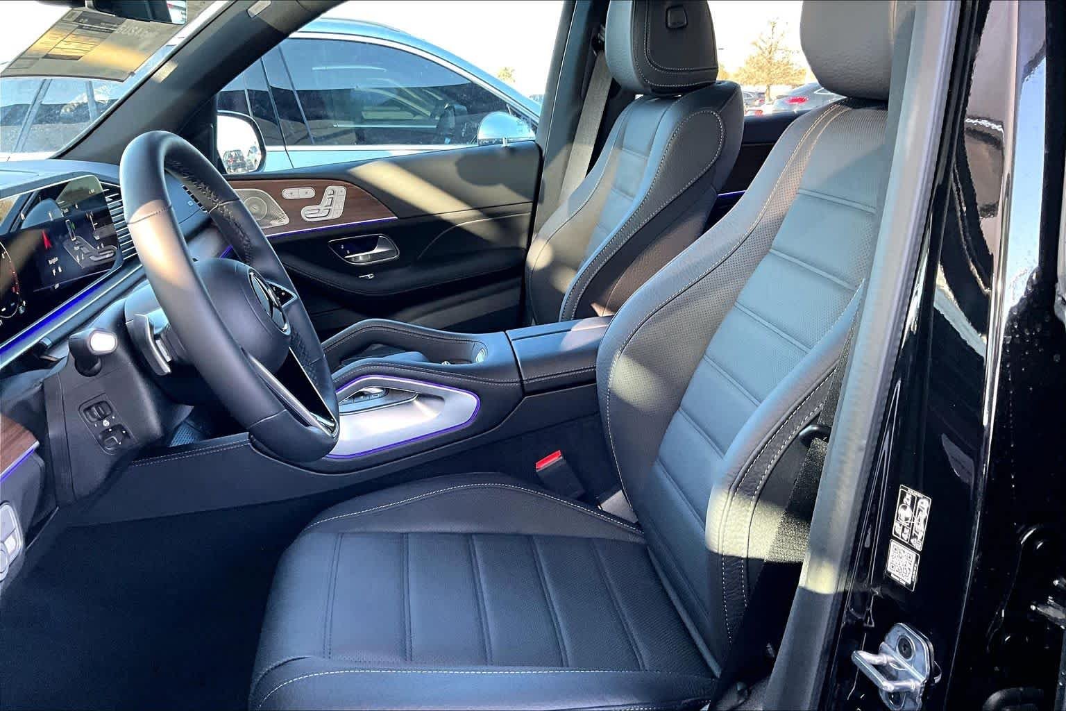 New 2026 Obsidian Black Metallic Mercedes-Benz GLE 580 image 17