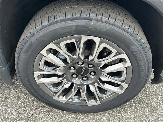 Certified Used 2024 Silver GMC Denali Ultimate image 36
