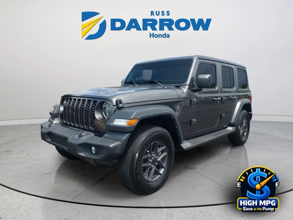 Used 2024 Gray Jeep Sport S image 1