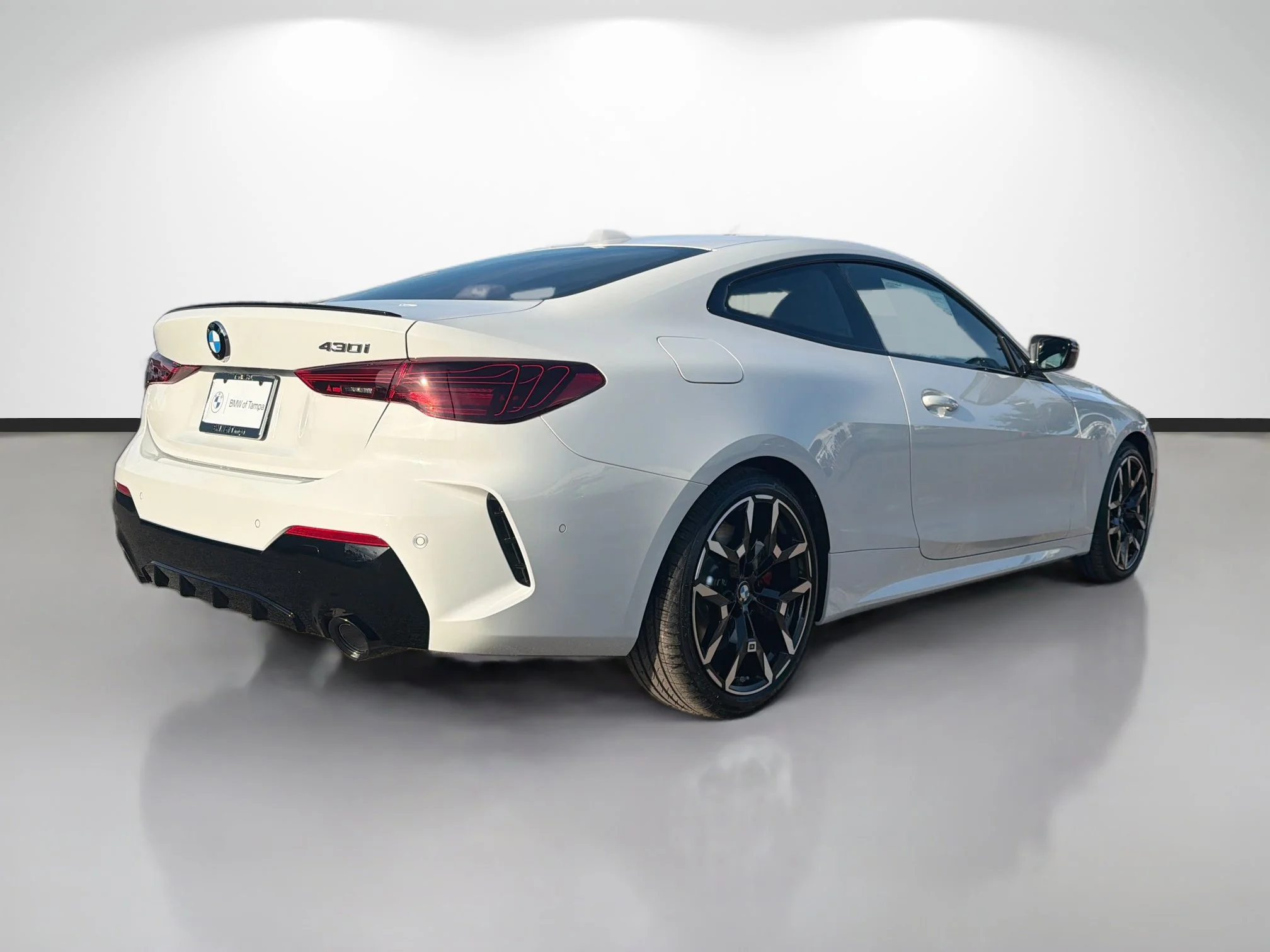 New 2026 Alpine White BMW 430i image 3