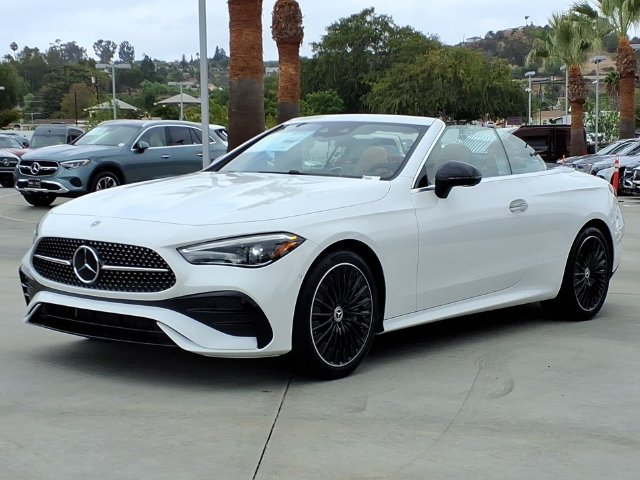 New 2027 White Mercedes-Benz CLE 450 image 4