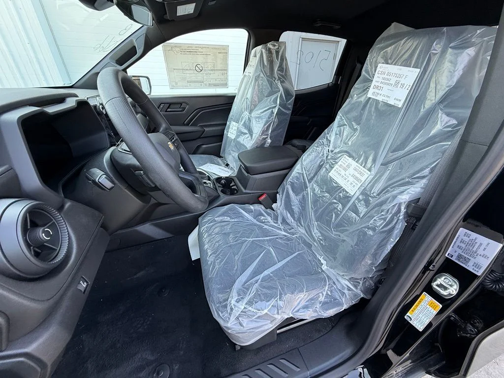 2026 Chevrolet Colorado Work Truck - Photo 10