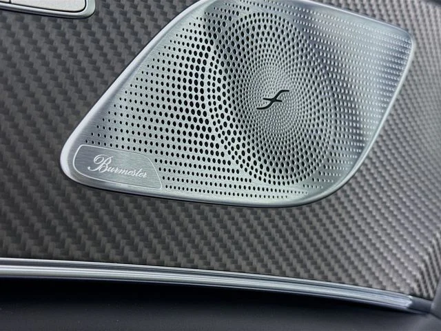 Used 2023  Mercedes-Benz Base image 19