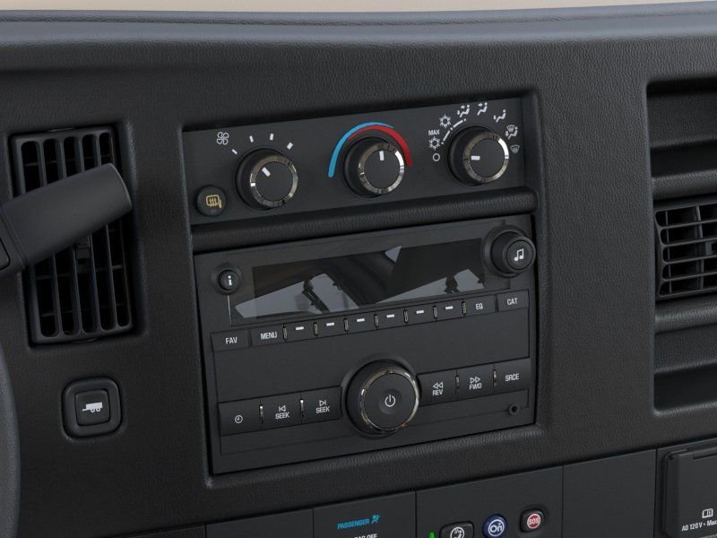 2025 Chevrolet Express Cargo Work Van - Photo 20