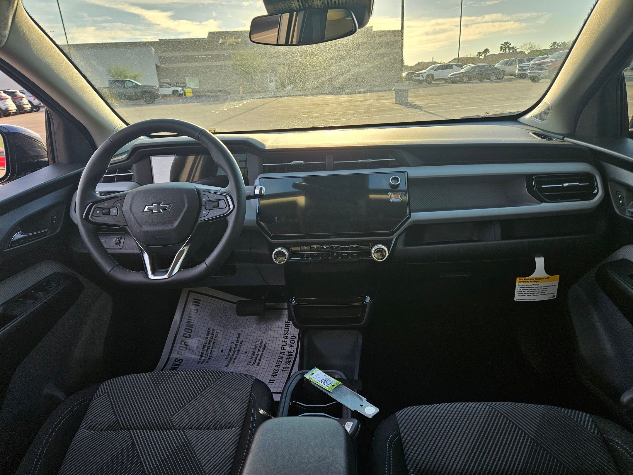 2027 Chevrolet Bolt LT - Photo 16