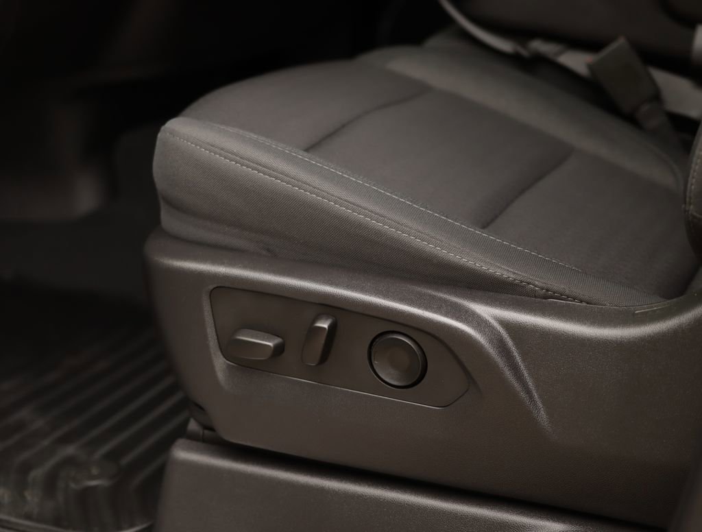 Used 2023 Summit White Chevrolet LT image 22