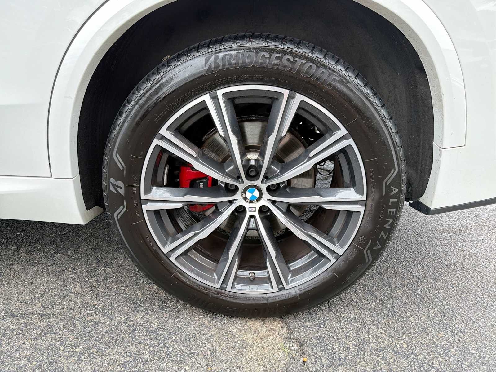 Used 2024 Alpine White BMW xDrive40i image 19
