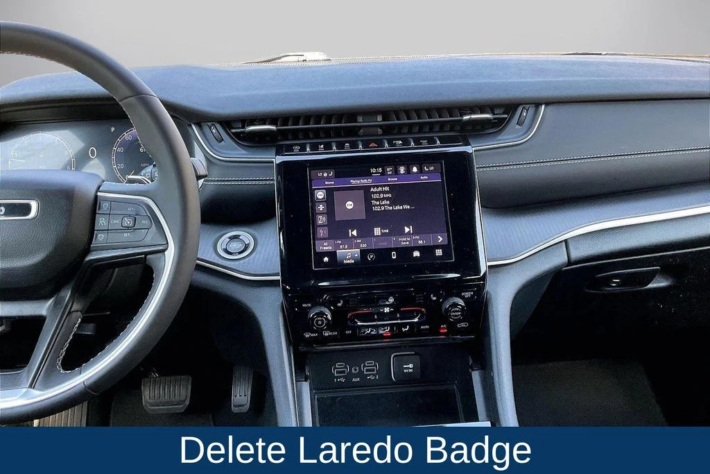 Certified Used 2023 Silver Jeep Altitude X image 15