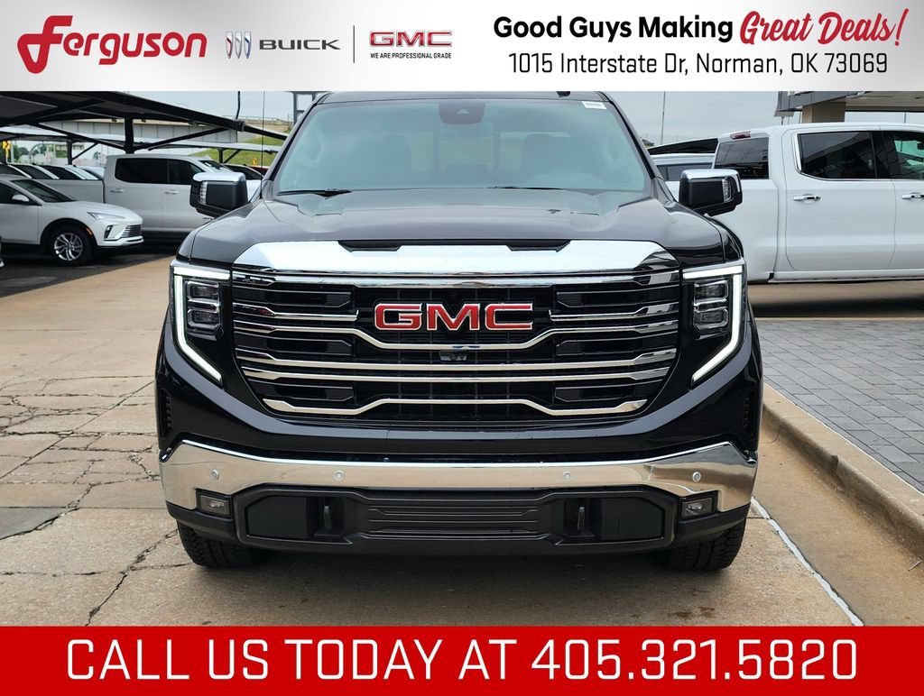 2026 GMC Sierra 1500 SLT - Photo 9