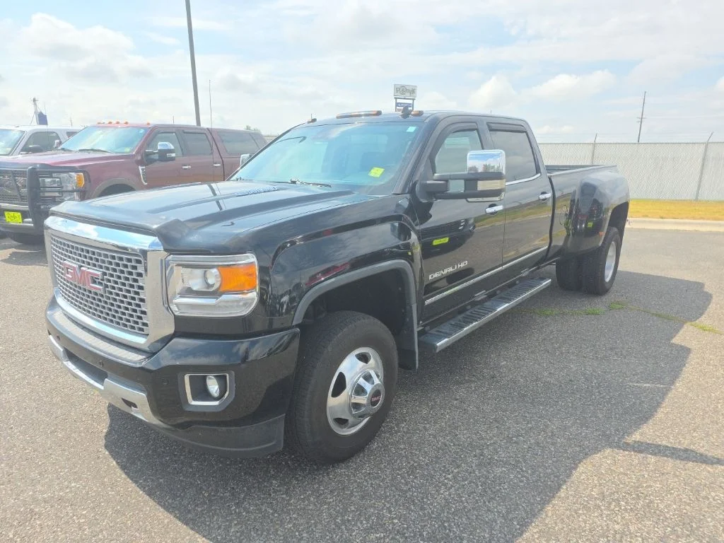 2015 GMC Sierra 3500 Denali HD