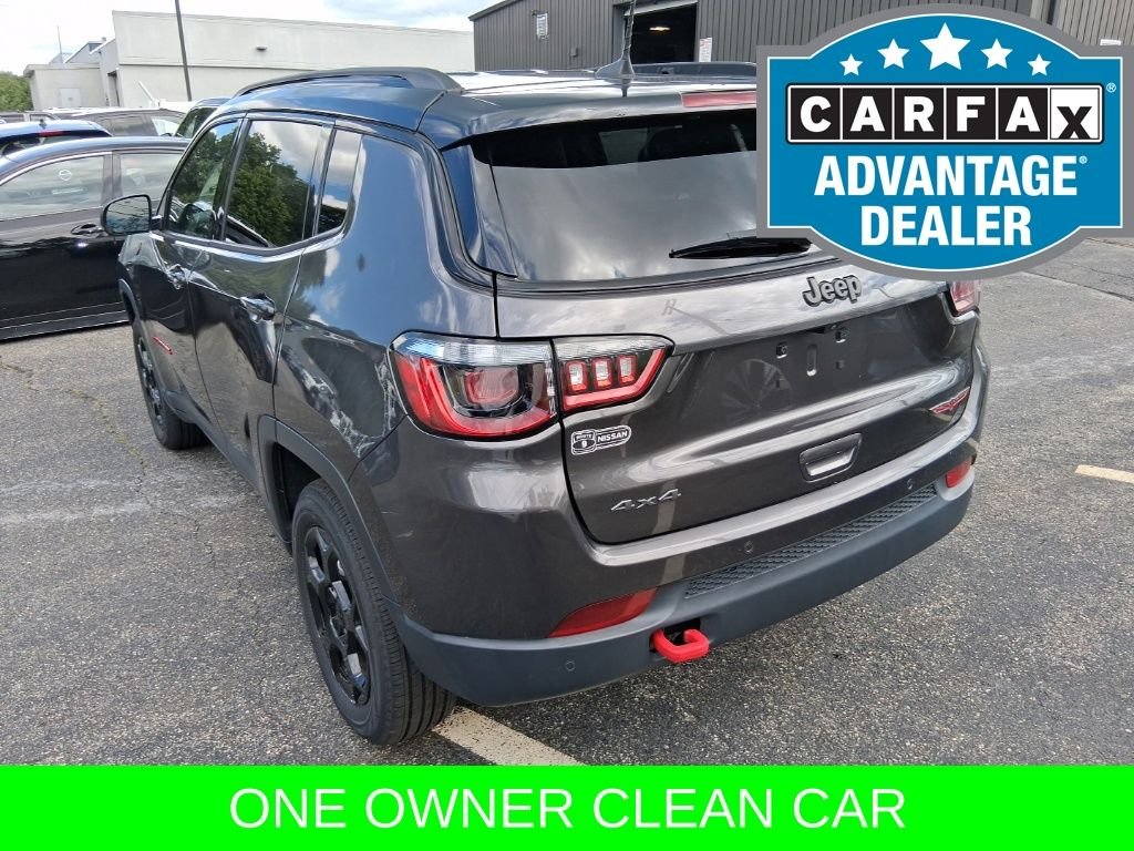 Used 2023 Gray Jeep Trailhawk image 9