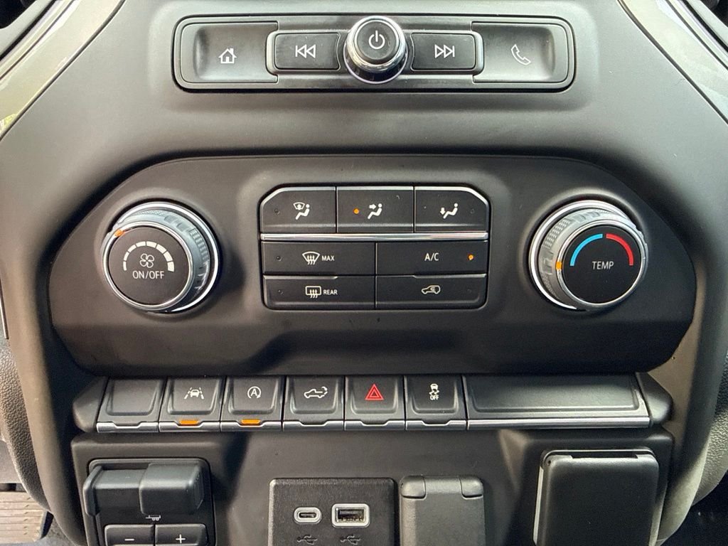 Used 2024 Black Chevrolet Custom image 18