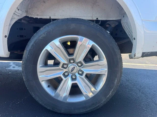 Used 2019 White Platinum Clearcoat Metallic Ford Platinum image 11