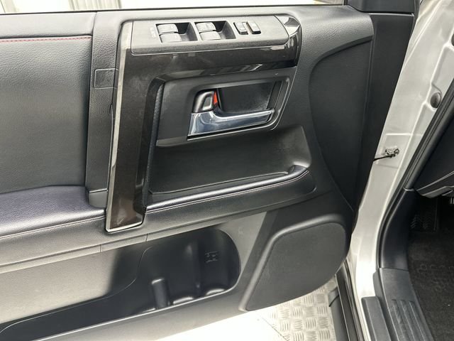 2021 Toyota 4Runner Venture - Photo 13