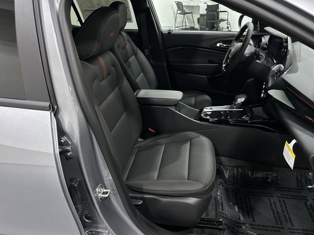 2026 Chevrolet Trax RS - Photo 25