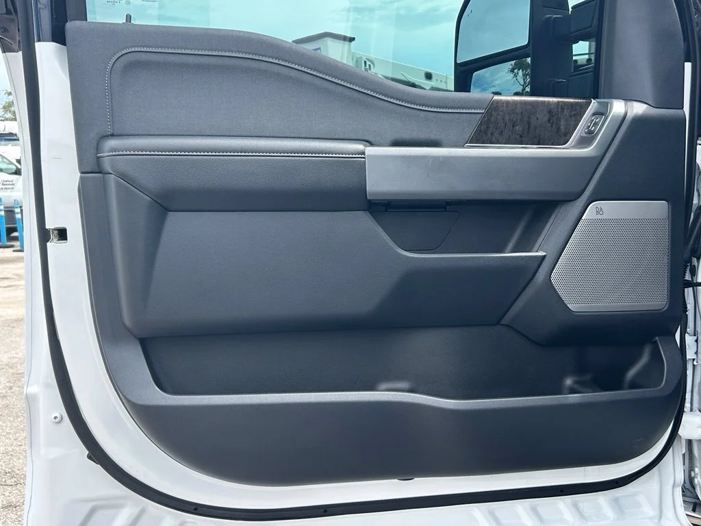 Used 2024 Oxford White Ford LARIAT LIFTED BLACK WIDOW PKG image 41