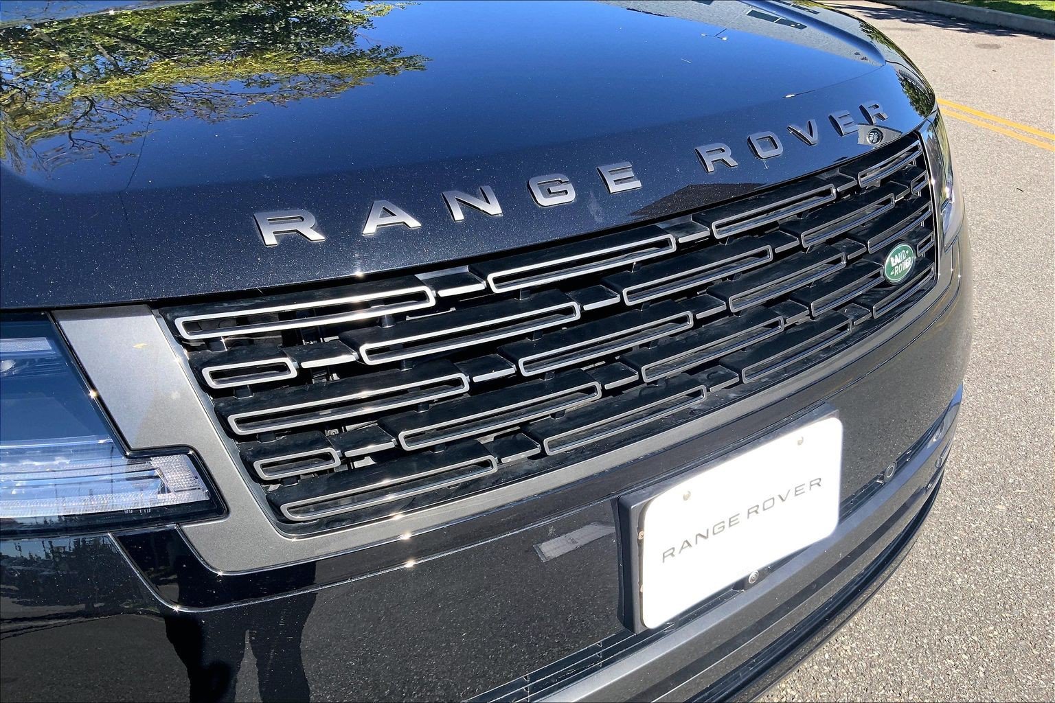 Certified Used 2026 Santorini Black Metallic Land Rover SE image 6