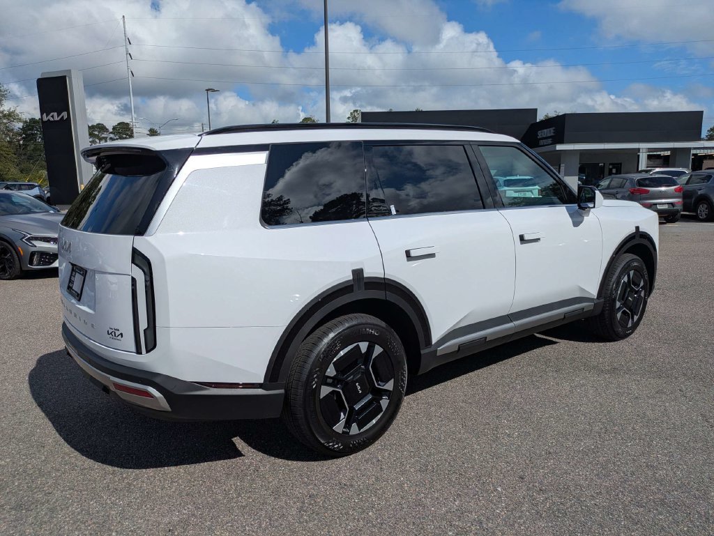 New 2027 Glacial White Pearl Kia EX image 4