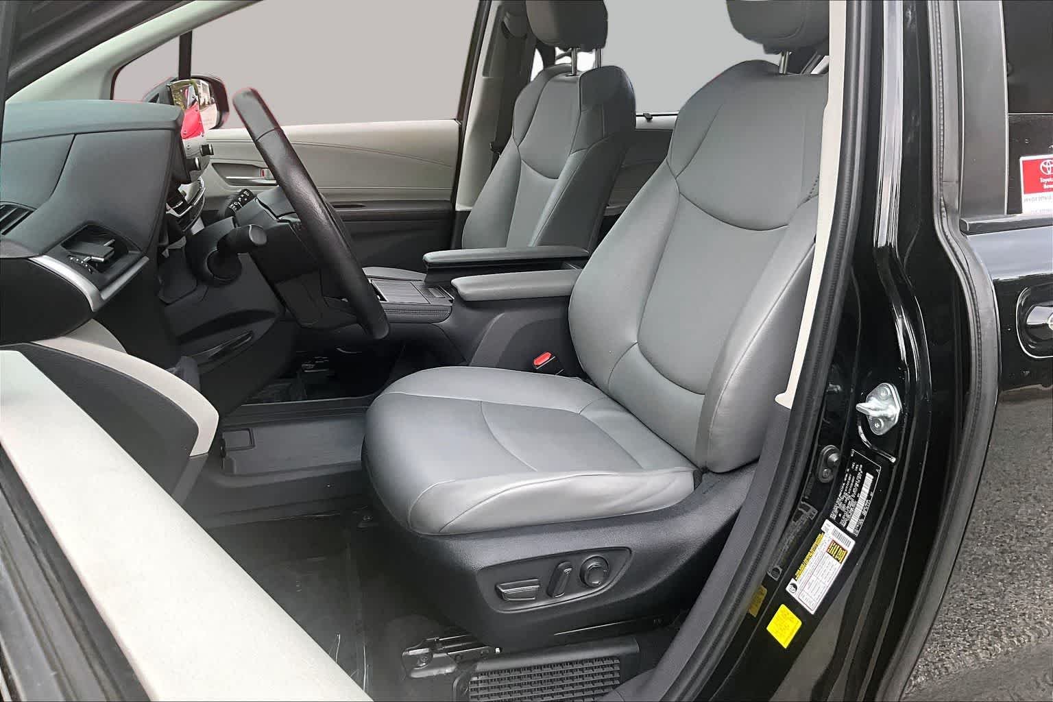 Used 2023 Midnight Black Metallic Toyota XLE image 8