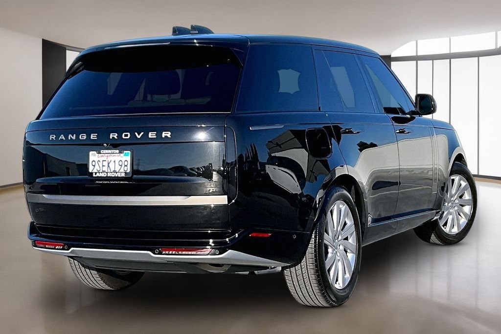 Certified Used 2025 Santorini Black Metallic Land Rover SE image 6