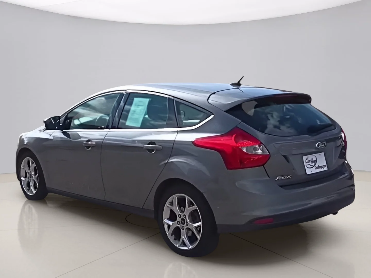 Used 2012 Gray Ford SEL image 5