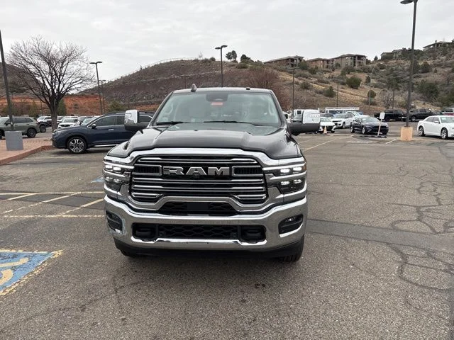 New 2026 Diamond Black Crystal Pearl-Coat Exterior Paint RAM Laramie image 3