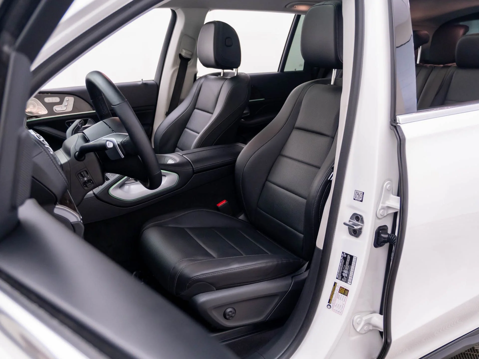 Used 2024 White Mercedes-Benz GLS 450 image 16