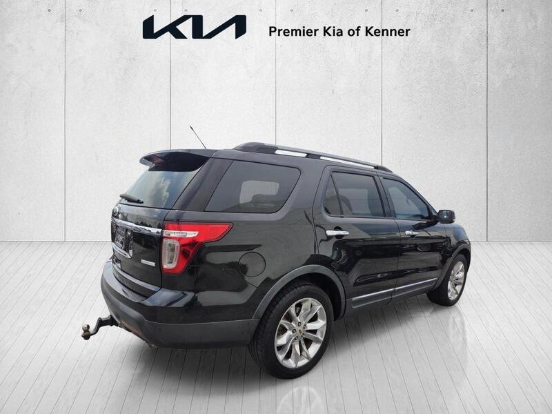 Used 2014 Black Ford Limited image 5